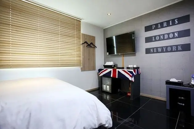 Oda (Semi Special Room (Wine 1 bottle free)