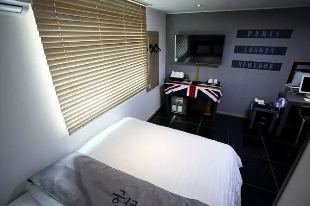 Oda (Semi Special Room (Wine 1 bottle free)