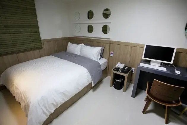 Oda (Standard Room (Wine 1 bottle free eve)