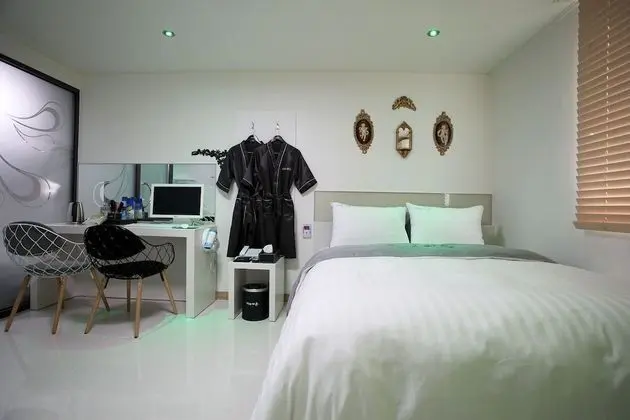 Oda (Standard Room (Wine 1 bottle free eve)