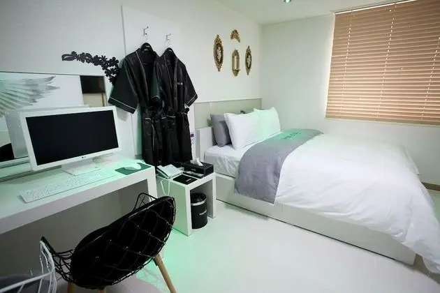 Oda (Standard Room (Wine 1 bottle free eve)