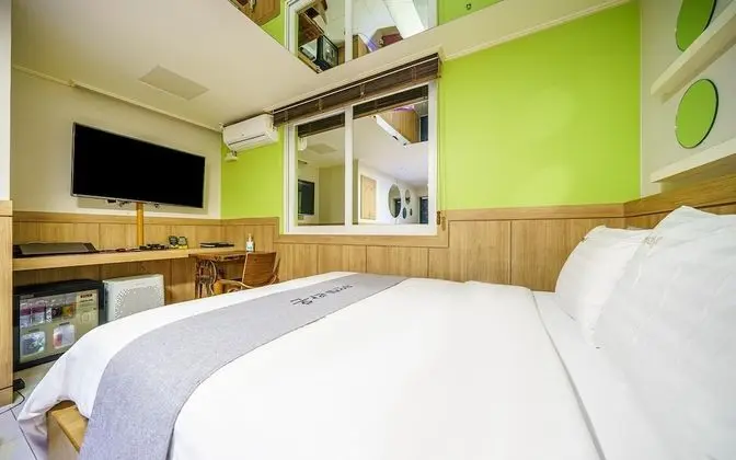 Oda (Standard Room (Wine 1 bottle free eve)