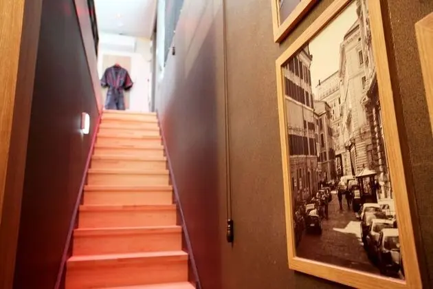 Oda (VIP Duplex (Wine 1 bottle free event))