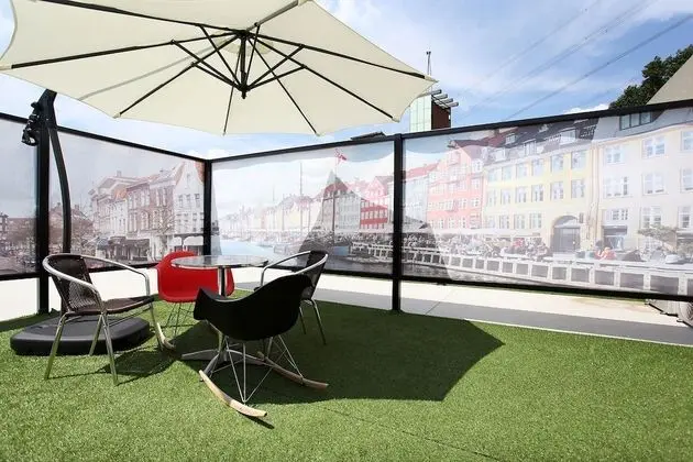 Oda (VIP Duplex (Wine 1 bottle free event))