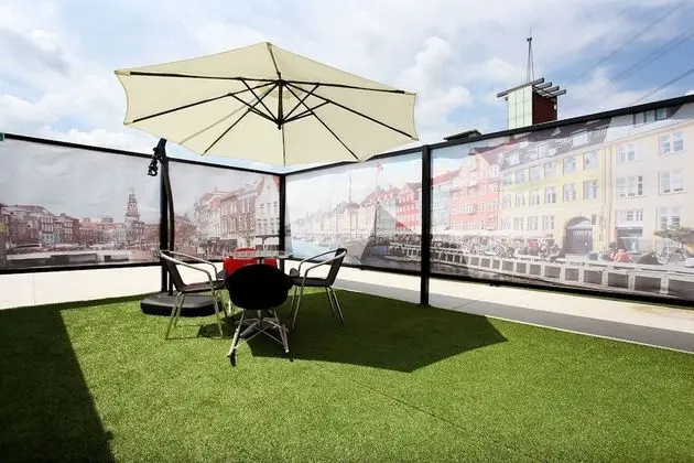 Oda (VIP Duplex (Wine 1 bottle free event))