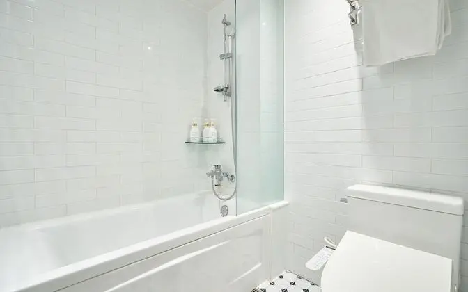 Oda (Deluxe Love Chair Room)