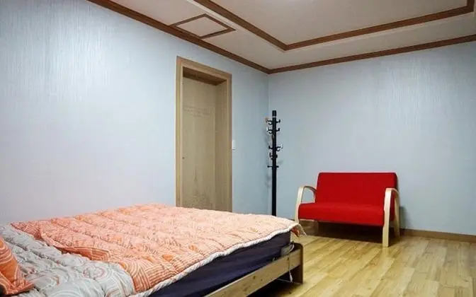 Oda (Sky (the second floor))