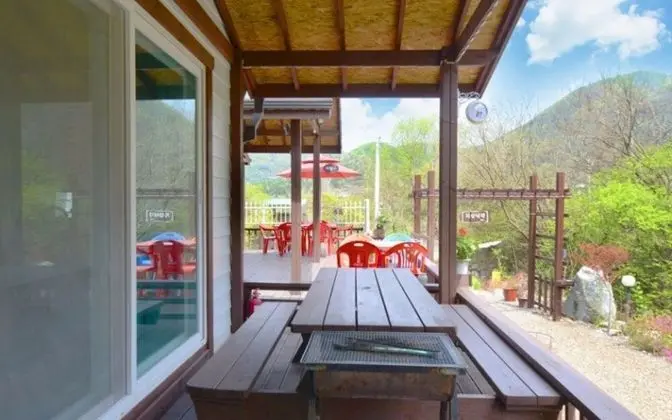 Oda (Empty (duplex))