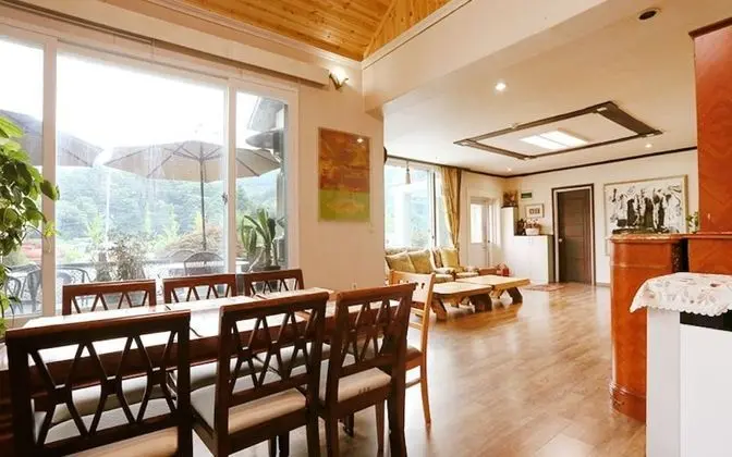 Oda (Separate house)