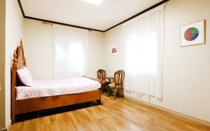 Oda (Separate house)