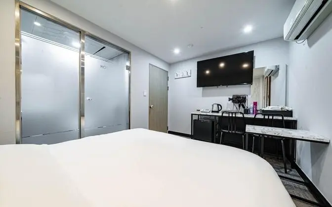 Oda (Standard Room (Netflix Available Rand)