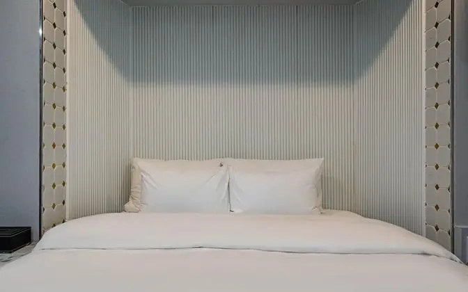 Oda (Standard Room (Netflix Available Rand)