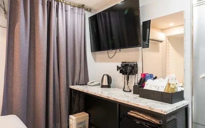 Oda (Standard Room (Netflix Available Rand)