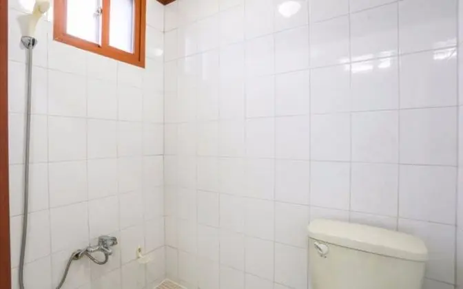 Oda (No 4 (Hyangchon Double Room))