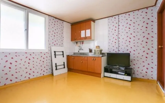 Oda (Room 1 (Hyangchon 4-person room))