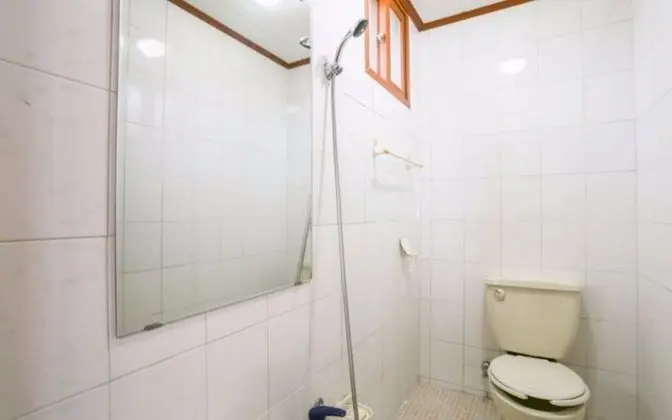 Oda (Room 1 (Hyangchon 4-person room))