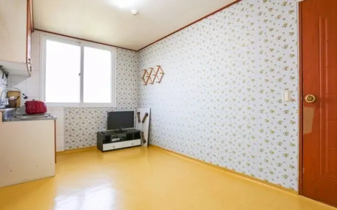 Oda (Room 2 (Hyangchon 3-person room))