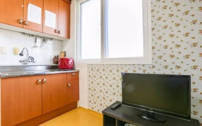 Oda (Room 2 (Hyangchon 3-person room))