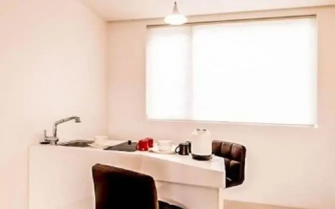 Oda (201 MIRACLE MILE (spa))