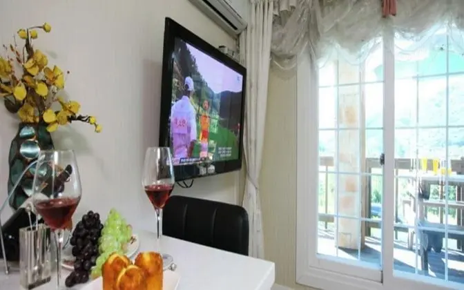 Oda (Beautiful Love)