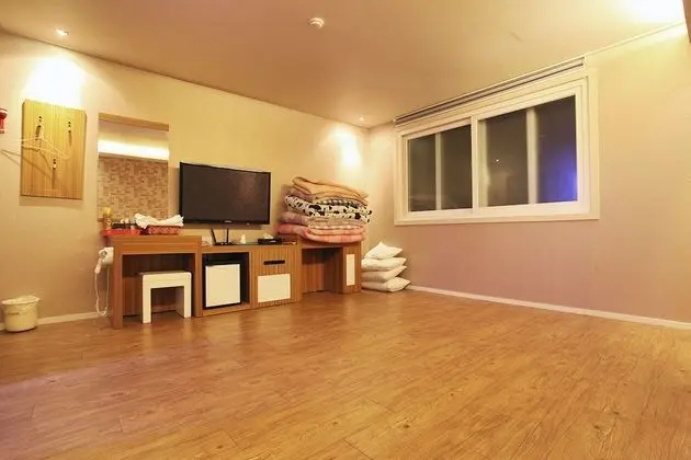 Oda (Ondol room)