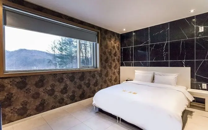 Oda (Special Room)