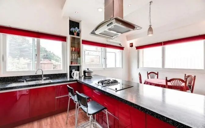 Oda (Sunny Forest (Unshared House Duplex))