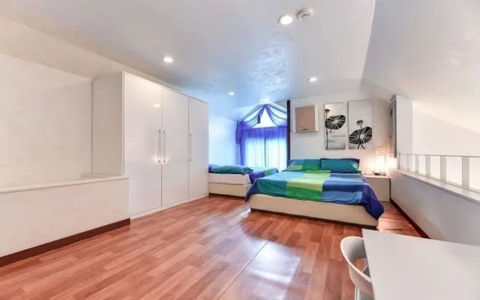 Oda (Sunny Forest (Unshared House Duplex))