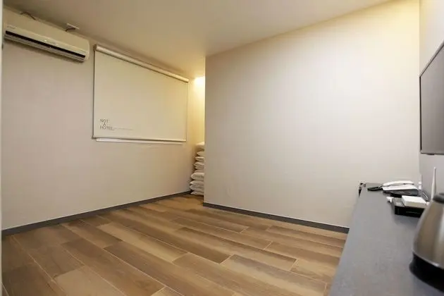 Oda (Korean-style Ondol Room)