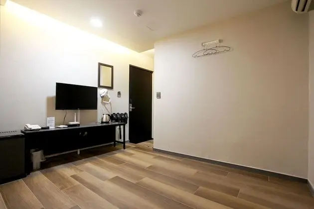 Oda (Korean-style Ondol Room)