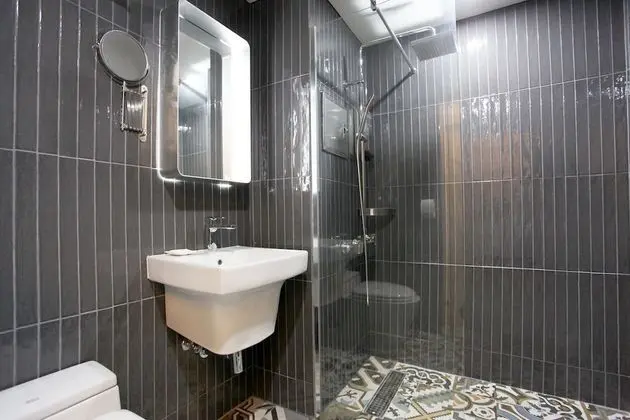 Oda (Korean-style Ondol Room)