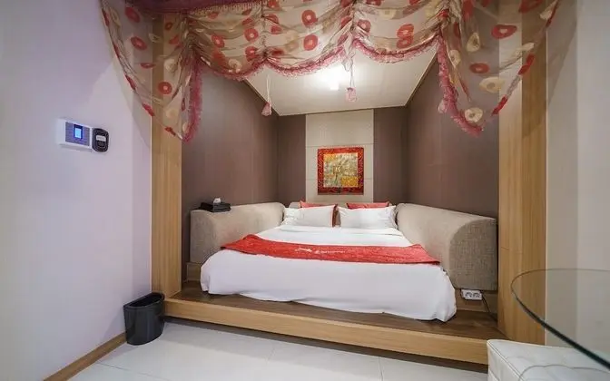 Oda (Semi-Special Room)