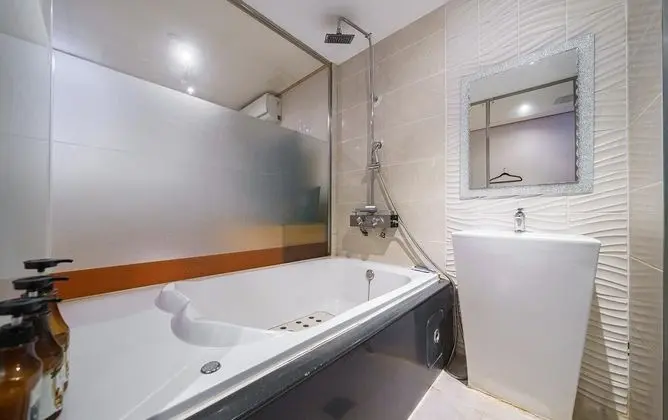 Oda (Semi-Special Room)