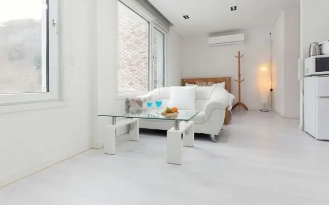 Oda (B201 (Whirlpool Spa))