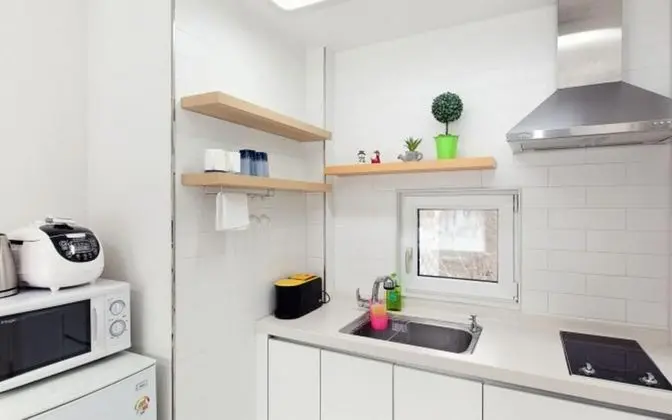 Oda (B201 (Whirlpool Spa))