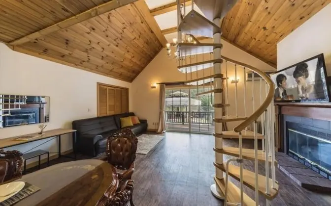 Oda (Suite (Duplex))