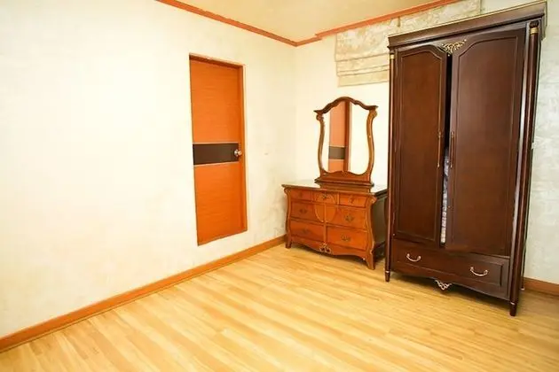 Oda (Evergreen Pine (165m))