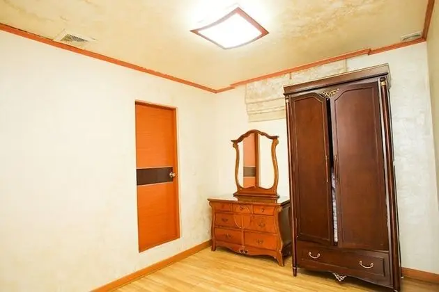 Oda (Evergreen Pine (165m))