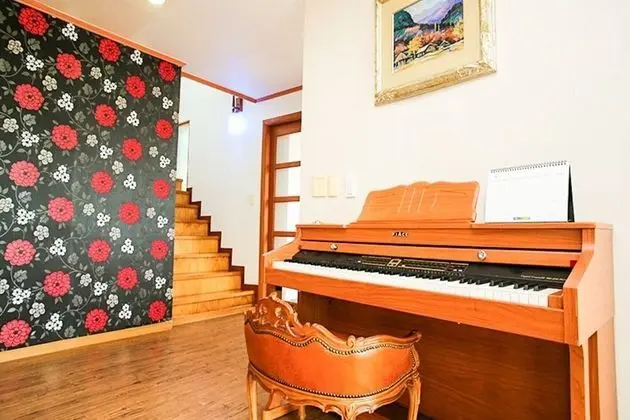 Oda (Japanese Umbrella Pine (165m))