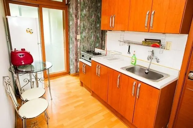 Oda (Lacebark Pine (99m))