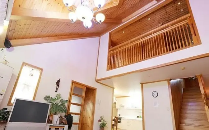 Oda (Grand Room (Unshared House Duplex))