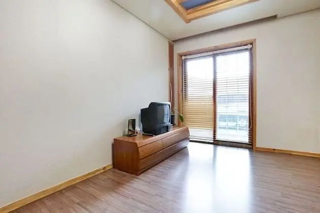 Oda (Single room (upstairs))