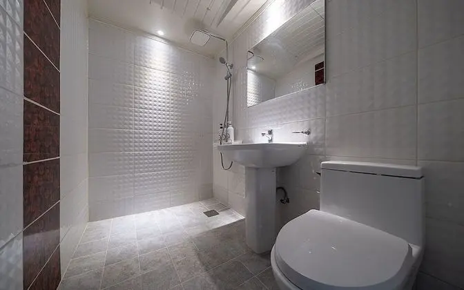 Oda (Twin-1 room 1 week)