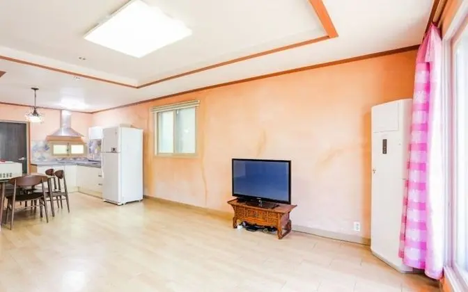 Oda (1st floor group)