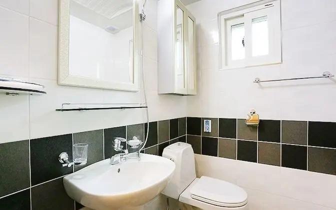 Oda (Villaterra (Duplex Unshared House))