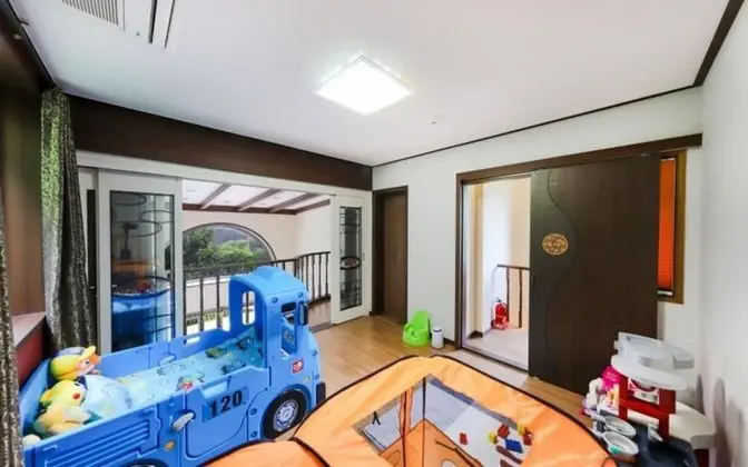 Oda (Baby star (separate building) (hot wa)