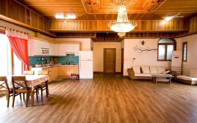 Oda (Separate house)