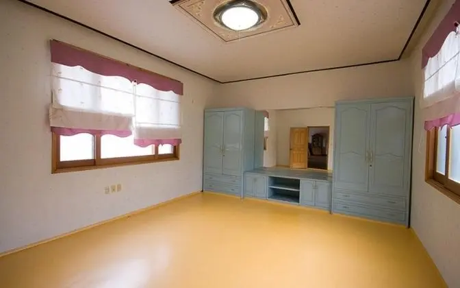 Oda (Separate house)