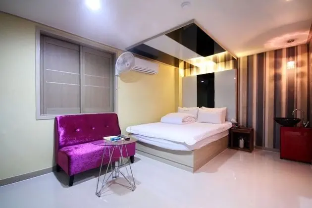 Oda (Semi-Special Room)