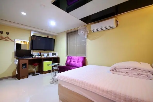 Oda (Semi-Special Room)